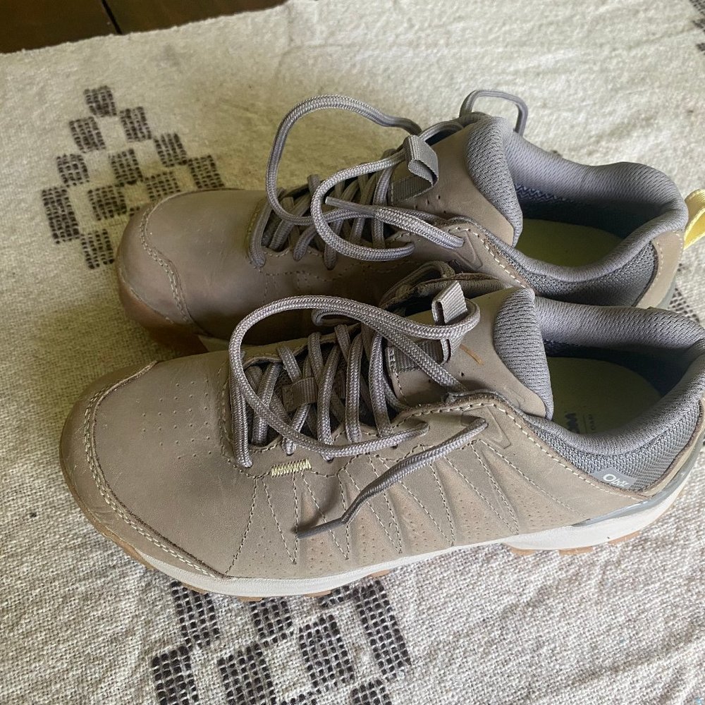 Oboz Sypes Low Leather B-Dry Waterproof Hiking Shoes in Gravel
